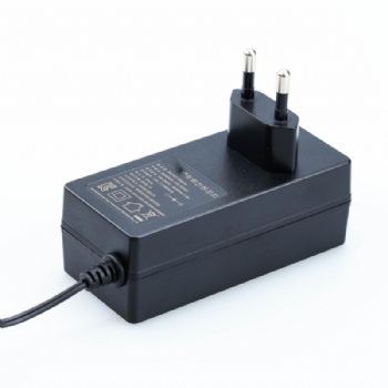 65W Series 12V 5A Wall Mounted Power Adapter With